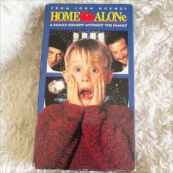 Home Alone VHS Tape - Picture 1 of 3